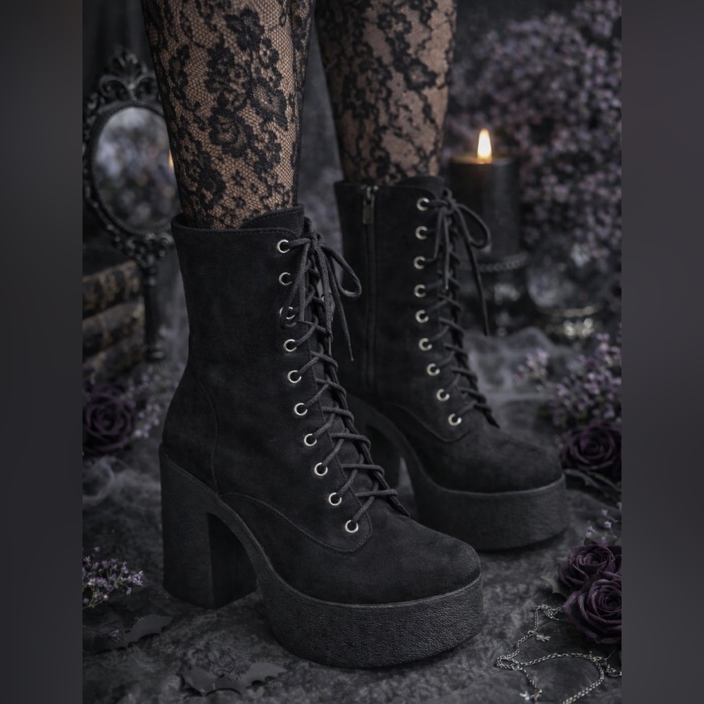Dolls Kill Black Platform Boots Chunky Heel WhimsyGoth Grunge Y2K Festival Rave